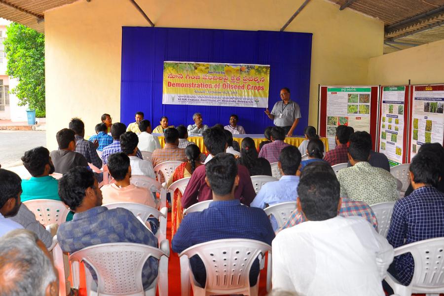 Dr. Ramana Rao and Students - Students visit at ICAR-Indian Institute of Oilseeds Research 