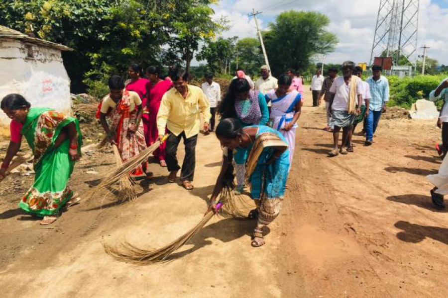 Tribal Farmers and IIOR staff done clean drive at Gorudodla Village, Vikarabad Mandal, Telangana