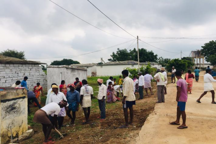 Swachhta Hi Sewa organized at Farmers first village at Vikarabad Mandal by IIOR staff and Farmers