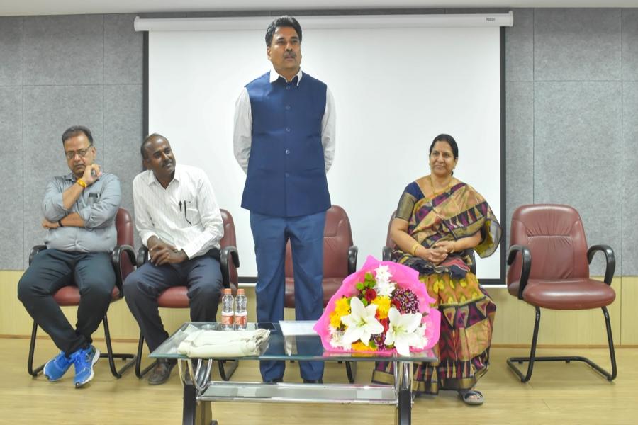 Dr.R.K.Mathur, has taken over the charge as Director, ICAR-IIOR on 28.11.2022, FN