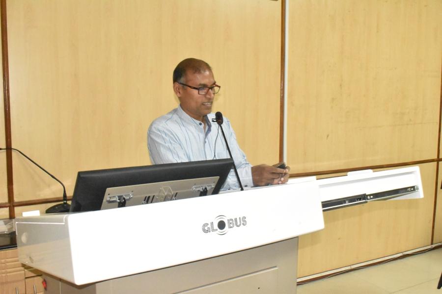 A Guest lecture by Dr Sobhan Babu Sajja, Senior Scientist, ICRISAT, on "Speed Breeding Facility" on 02.08.2023