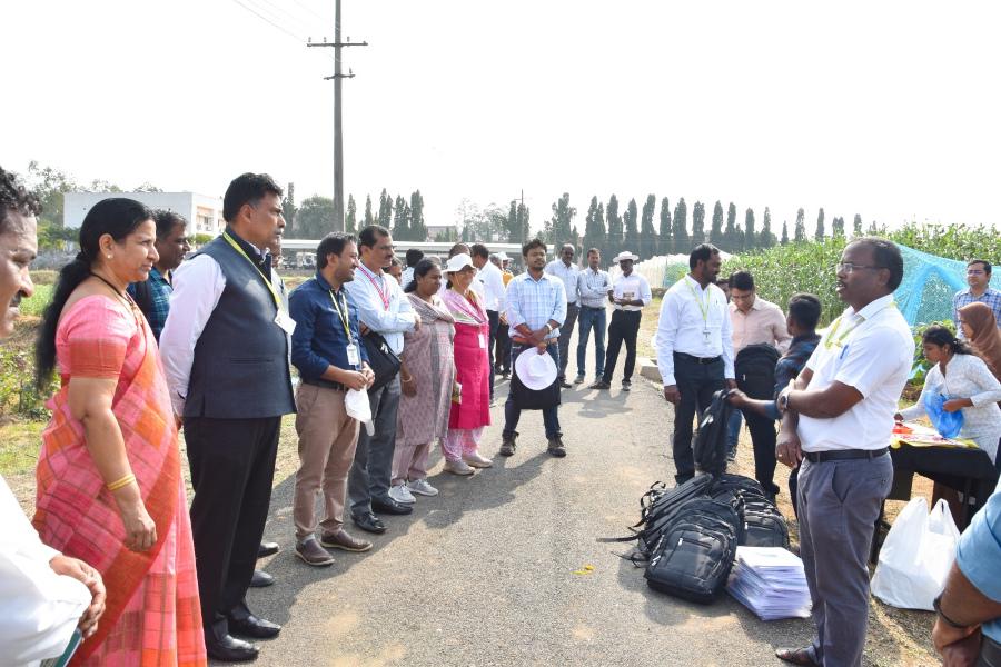 Sunflower field day followed by a review meeting of Revival of Sunflower Cultivation project funded by DA&FW, GoI, New Delhi on 20, January 2024 at ICAR-IIOR