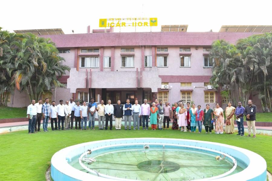 Visit of Dr. S.L. Mehta to ICAR-IIOR