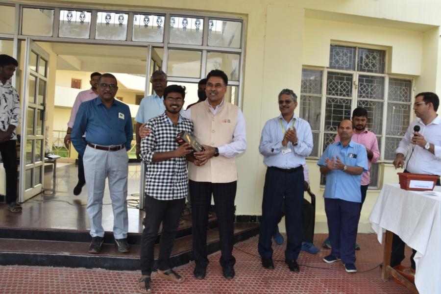 New Year (2025) Celebrations at ICAR-Indian Institute of Oilseeds Research.