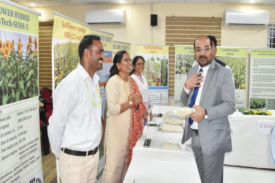 Visit of Dr. ML Jat, Secretary,  DARE & Director General,  ICAR to ICAR-IIOR