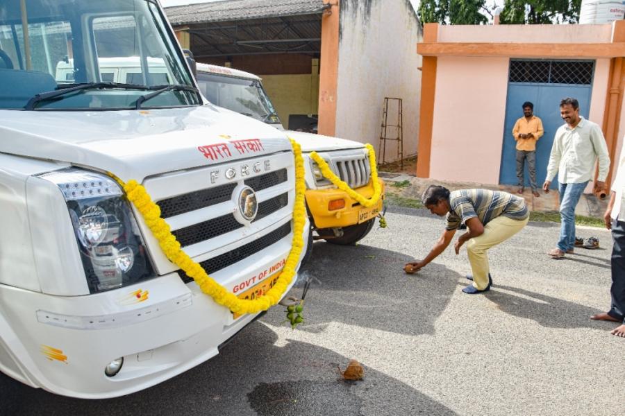 Vahan Pooja vibes at ICAR-IIOR