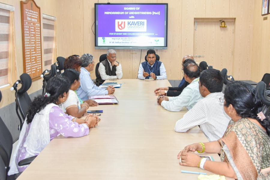 Signing of MoU with Kaveri University for student and collaborative research & Signing of licence agreement with M/s Gowri Rudra for licensing of sesame variety, TilhanTec Til-1.