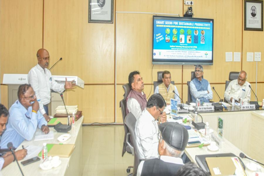 SMART SEEDS FOR SUSTAINABLE PRODUCTIVITY  SEED INDUSTRY AND ACADEMIA INTERFACE ON BIOPOLYMER-BASED MULTILAYER SEED COATING FOR MULTI-INPUT DELIVERY