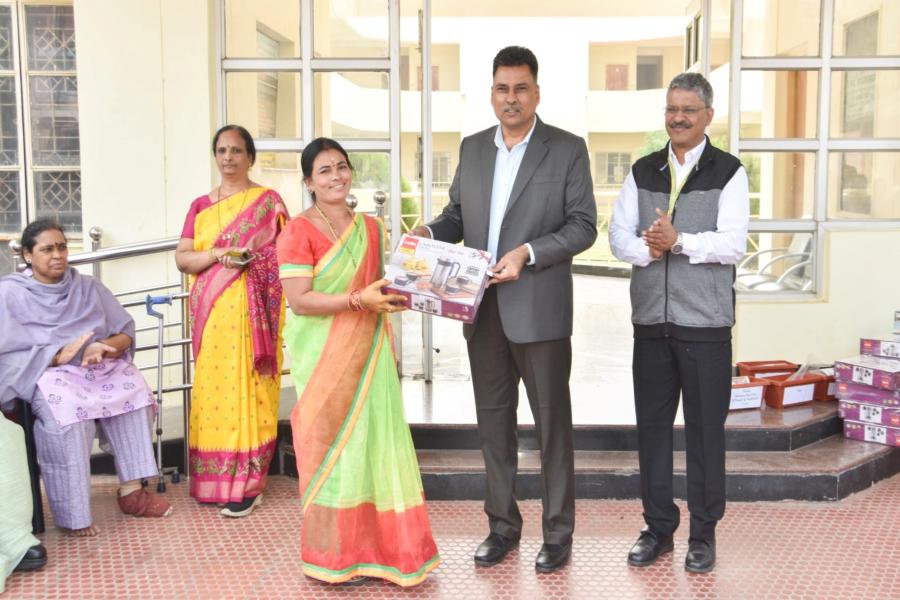 New Year Celebrations at ICAR-IIOR