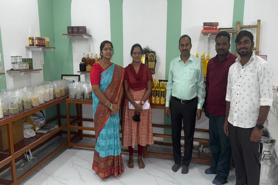Promoting crop diversification during rabi with sunflower in place of Rabi upland paddy in Siddipet. Coupled with farm Mechanization for timely operations and overcoming labour shortages through establishment of custom hiring centres at ICAR-IIOR nurtured FPOs in Siddipet.