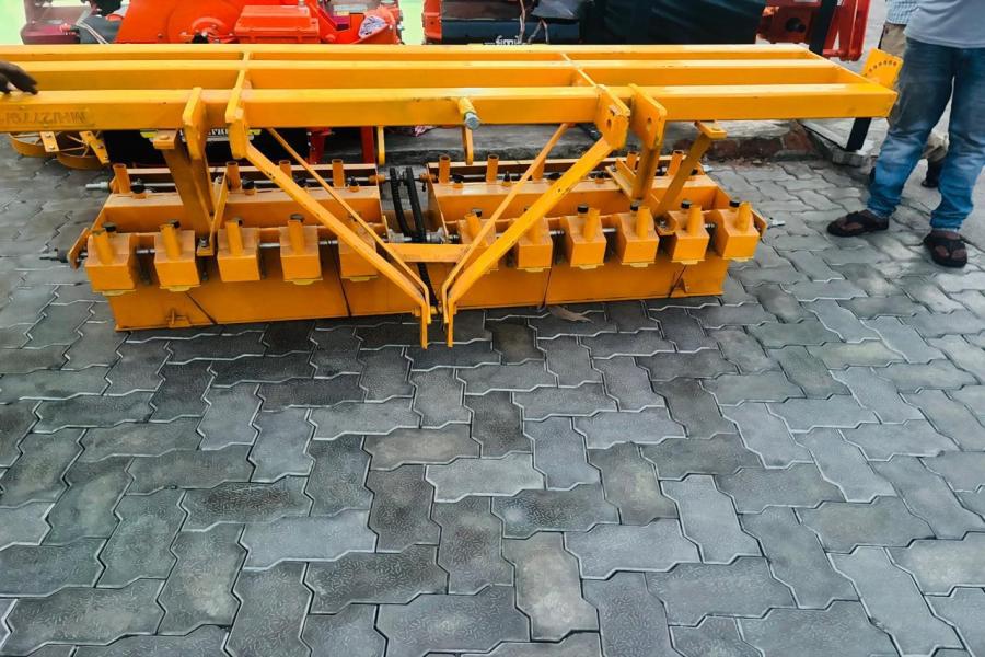 Promoting crop diversification during rabi with sunflower in place of Rabi upland paddy in Siddipet. Coupled with farm Mechanization for timely operations and overcoming labour shortages through establishment of custom hiring centres at ICAR-IIOR nurtured FPOs in Siddipet.